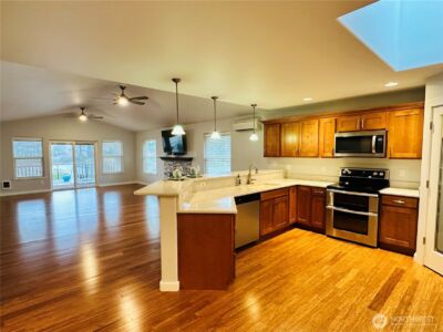 248 Chaparral Street SE, Ocean Shores, WA 98569 - Photo 9