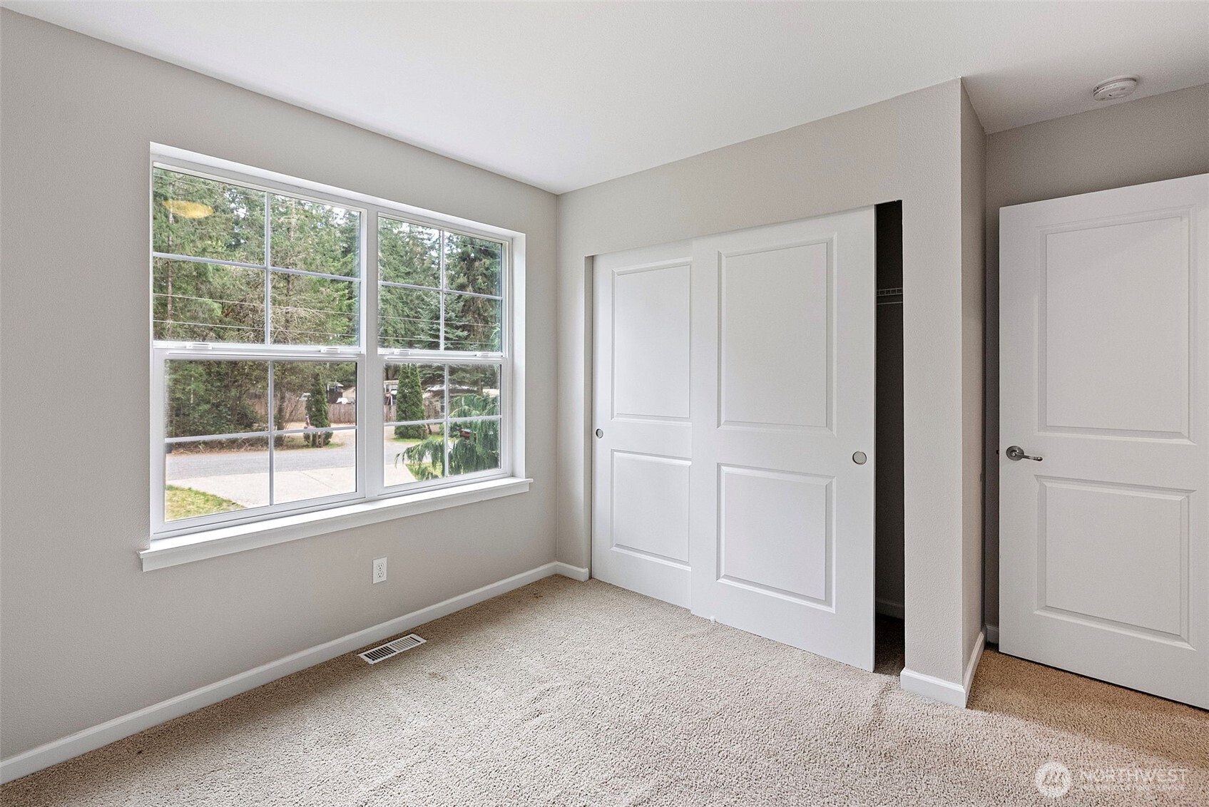 19107 17th Street Ct Sw , Lakebay, WA 98349