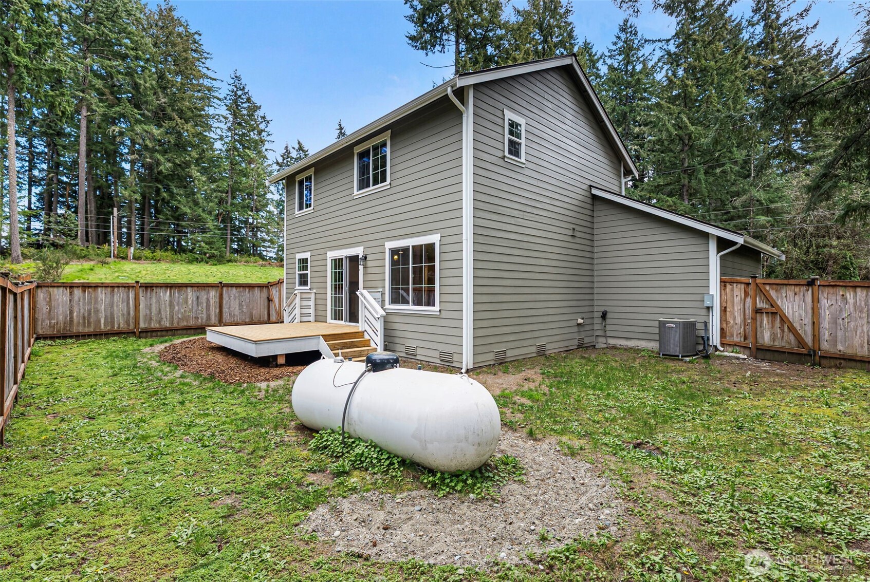 19107 17th Street Ct Sw , Lakebay, WA 98349