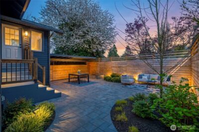 328 26th Avenue , Seattle, WA 98122 - Photo 2