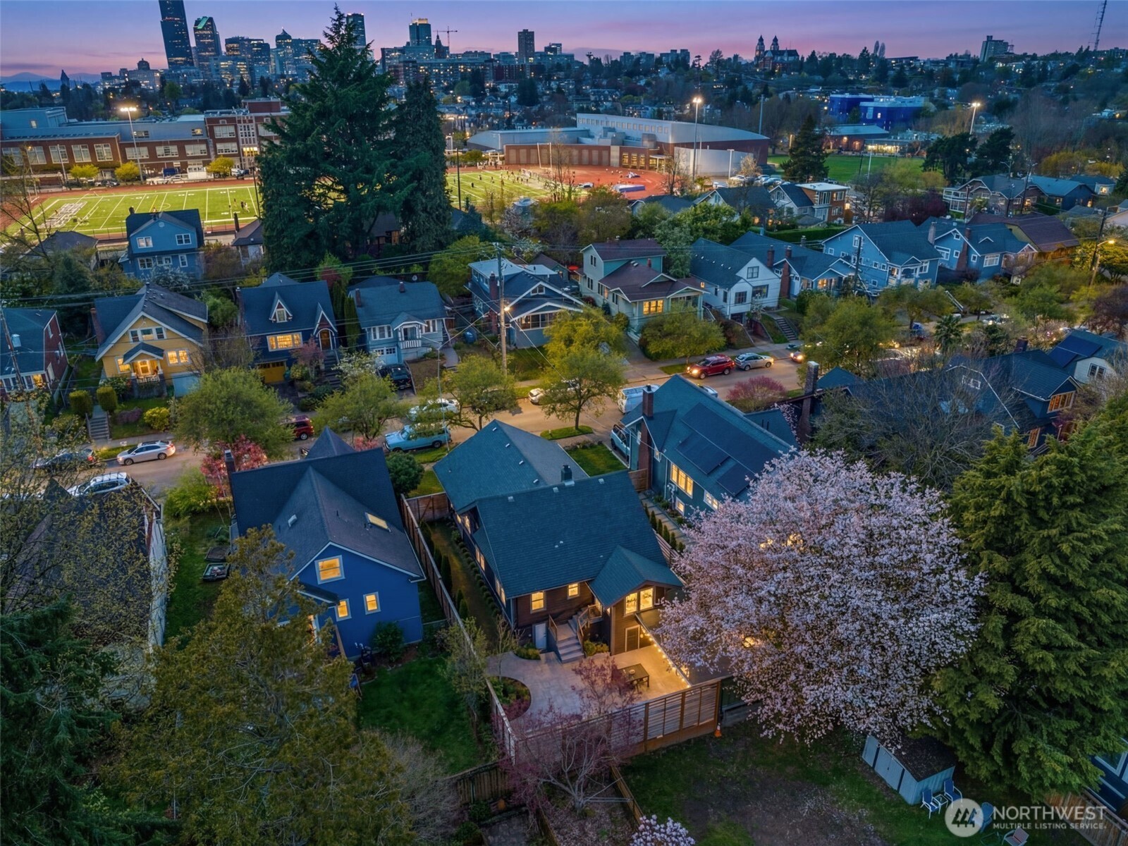 328 26th Avenue , Seattle, WA 98122