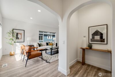 328 26th Avenue , Seattle, WA 98122 - Photo 8