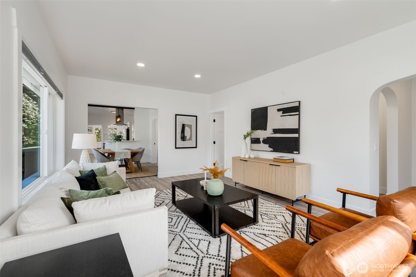 328 26th Avenue , Seattle, WA 98122