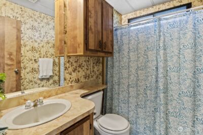 8552 NE Gordon Drive , Bainbridge Island, WA 98110 - Photo 15