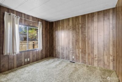 8552 NE Gordon Drive , Bainbridge Island, WA 98110 - Photo 17