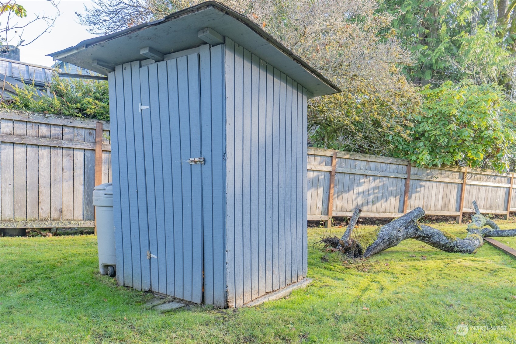 8552 NE Gordon Drive , Bainbridge Island, WA 98110