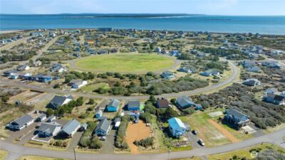 427 N Portal Loop SW, Ocean Shores, WA 98569 - Photo 8