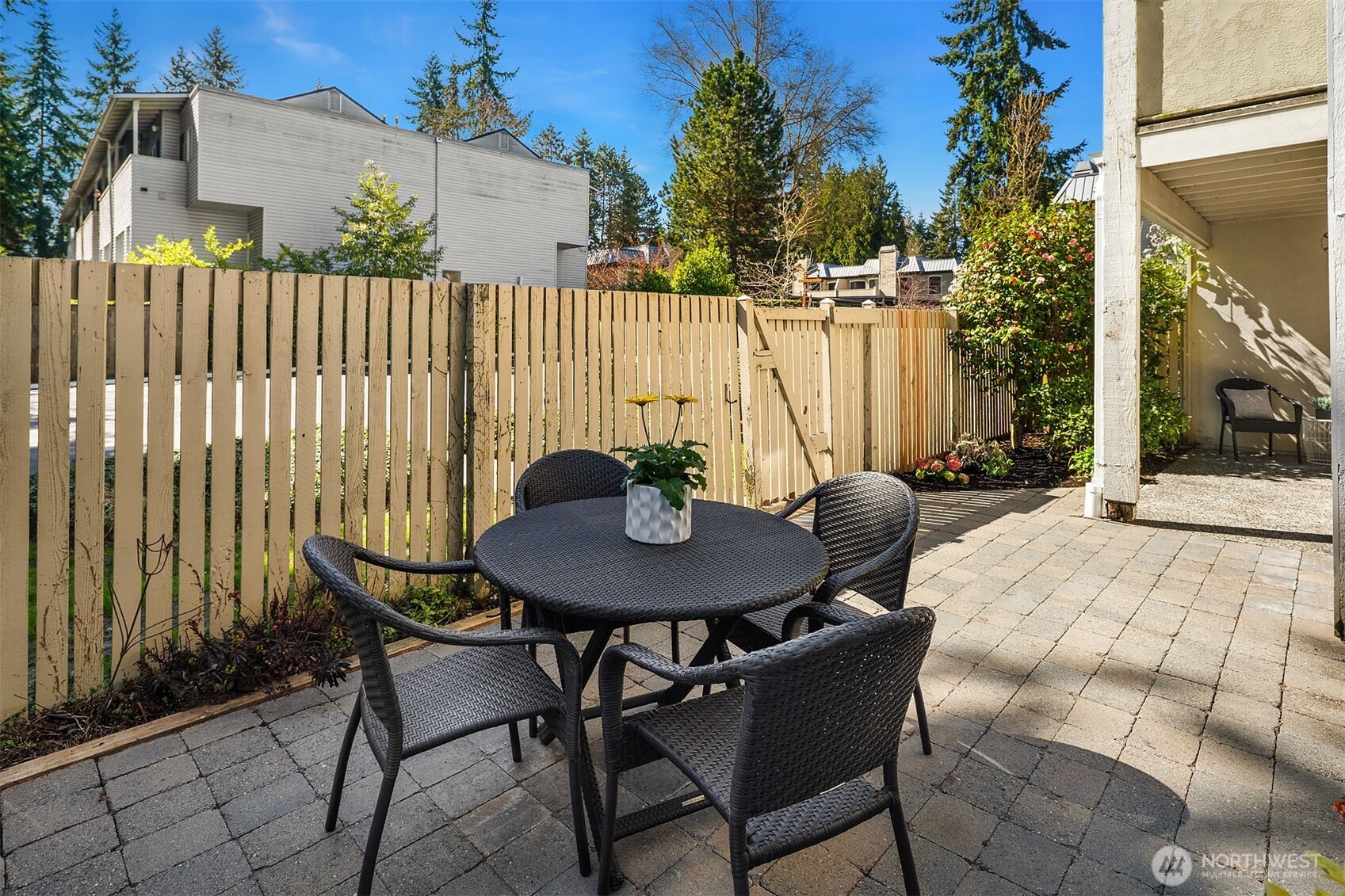 1606 103rd Place NE #K5, Bellevue, WA 98004