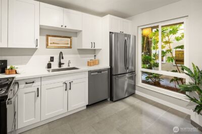 1606 103rd Place NE #K5, Bellevue, WA 98004 - Photo 8