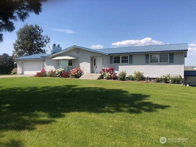 20868 SE RD 2 , Warden, WA 98857-9339