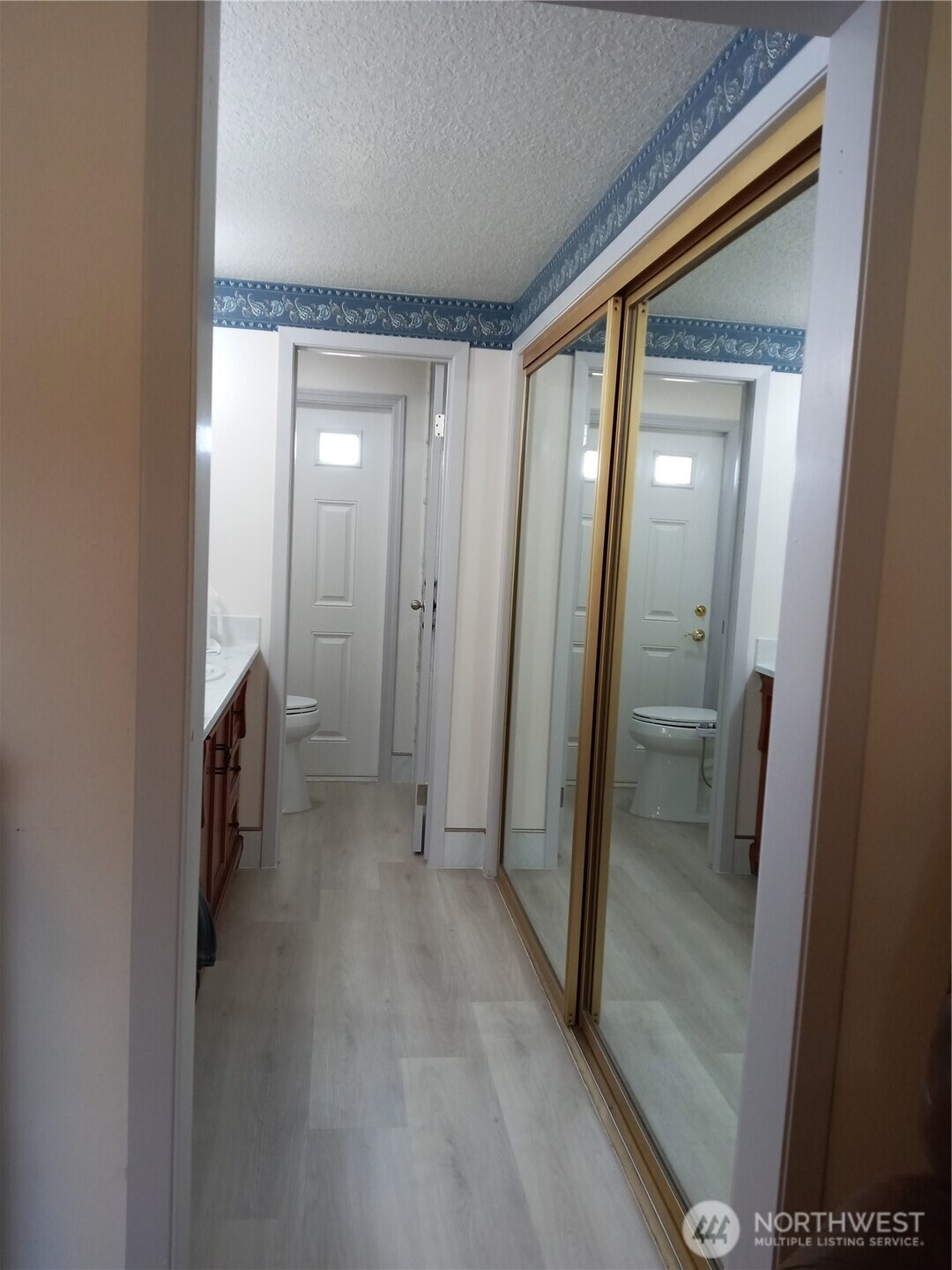 20868 SE RD 2 , Warden, WA 98857-9339