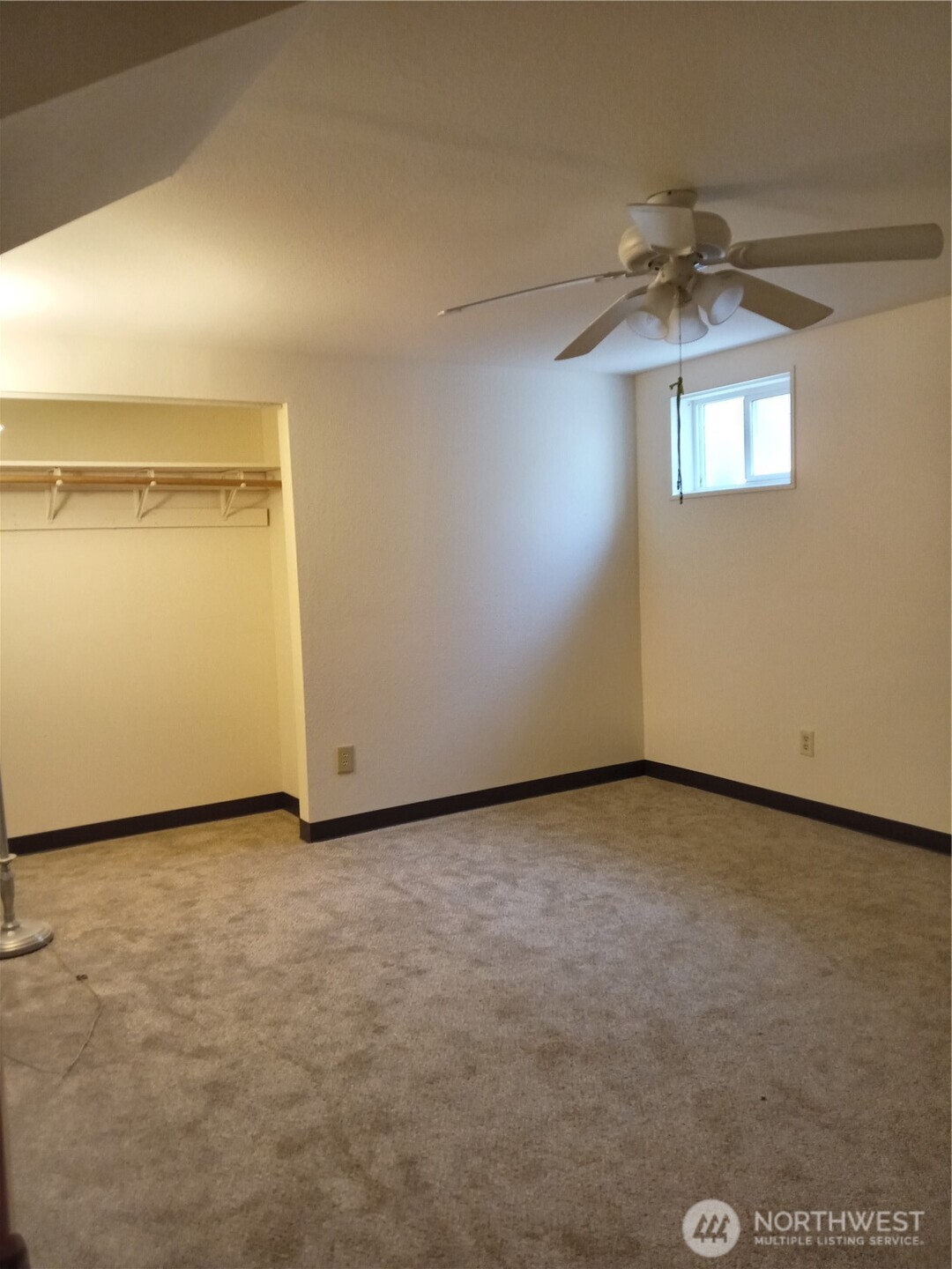 20868 SE RD 2 , Warden, WA 98857-9339