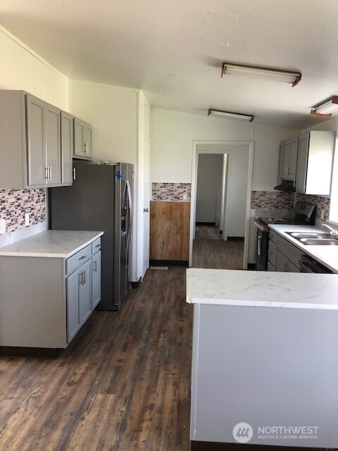 20868 SE RD 2 , Warden, WA 98857-9339
