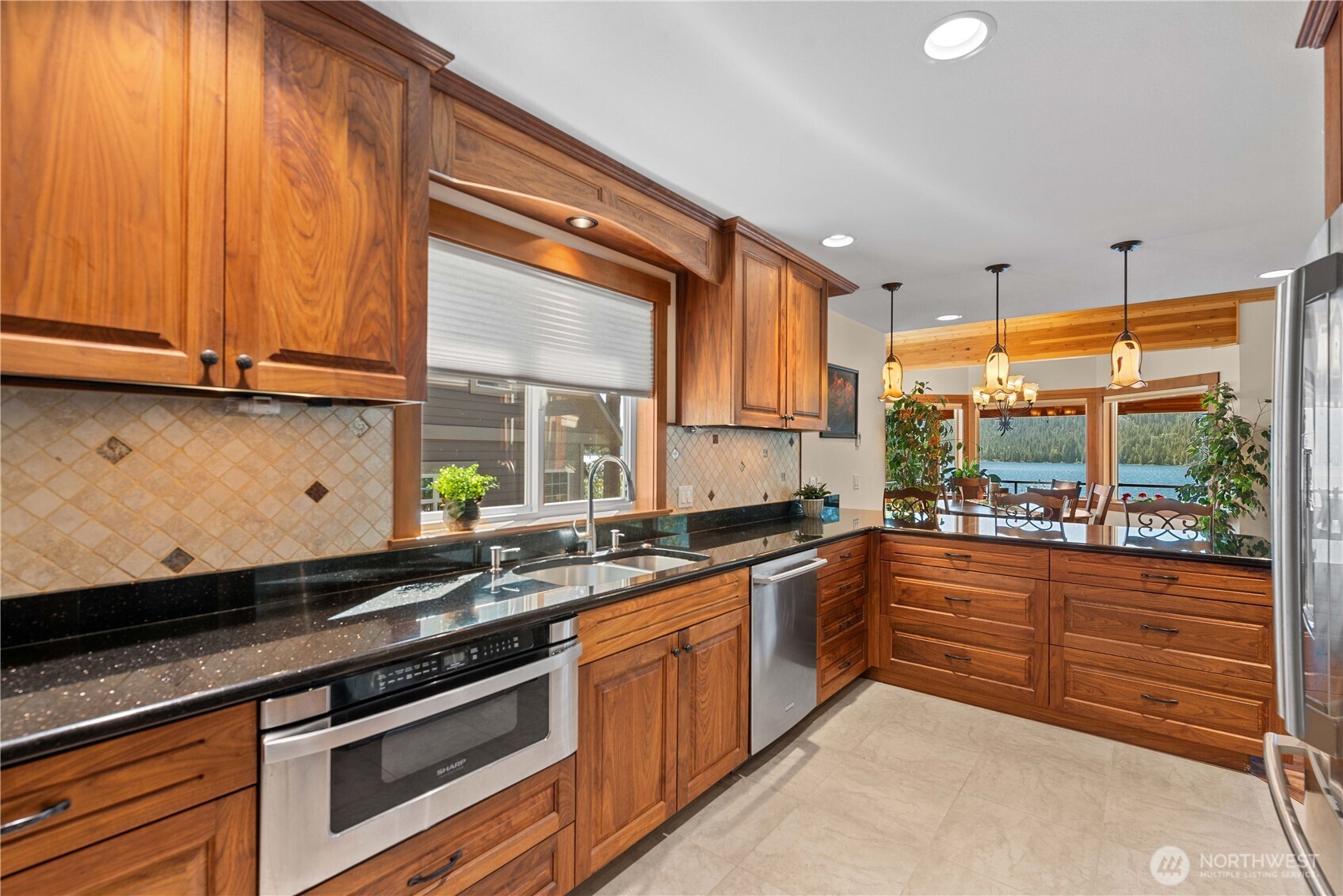 17294 North Shore Drive , Leavenworth, WA 98826