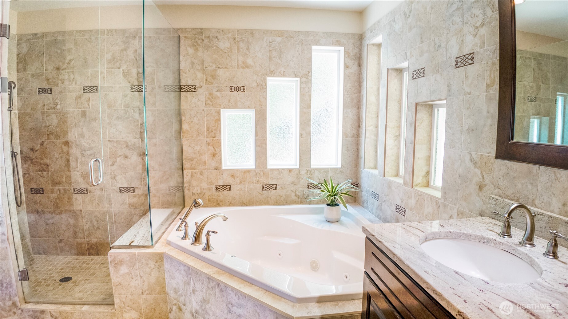 17294 North Shore Drive , Leavenworth, WA 98826