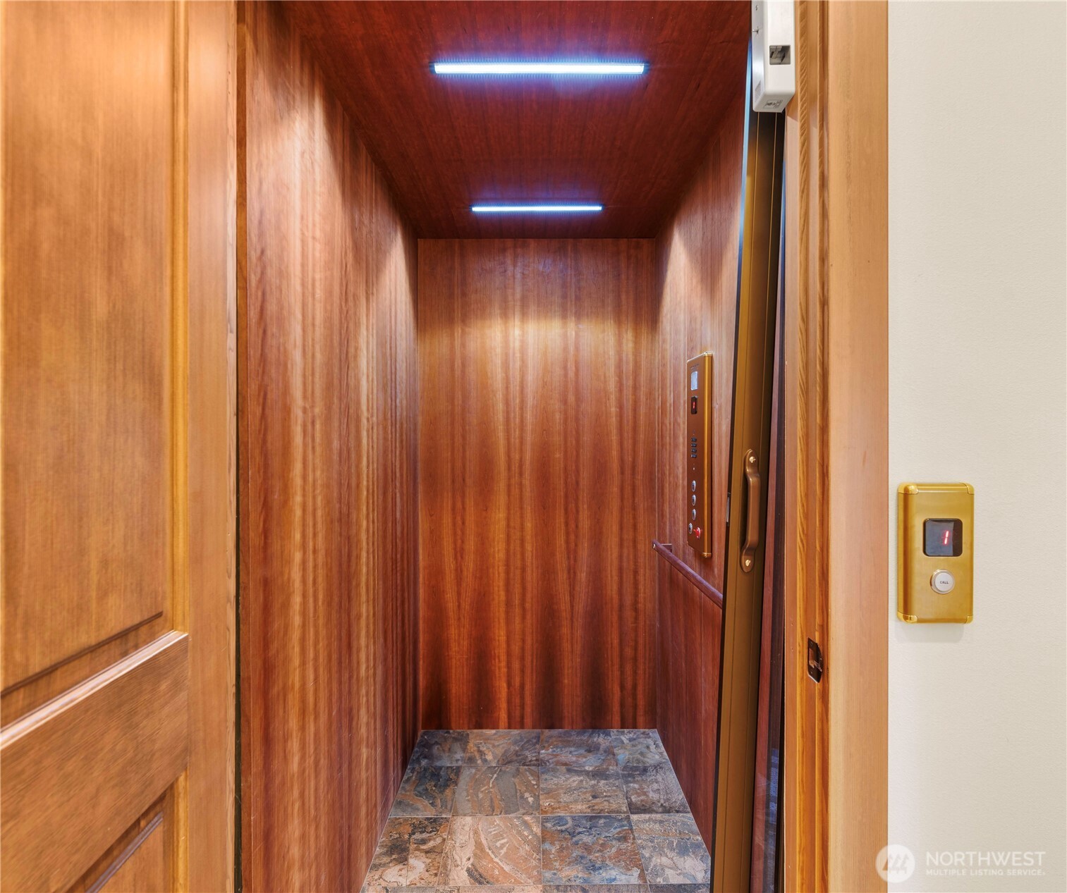 17294 North Shore Drive , Leavenworth, WA 98826