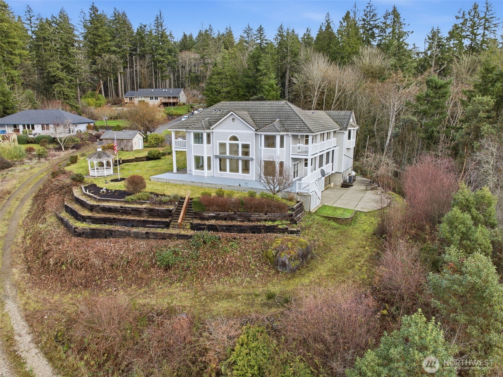 457 E Victor Road , Belfair, WA 98528