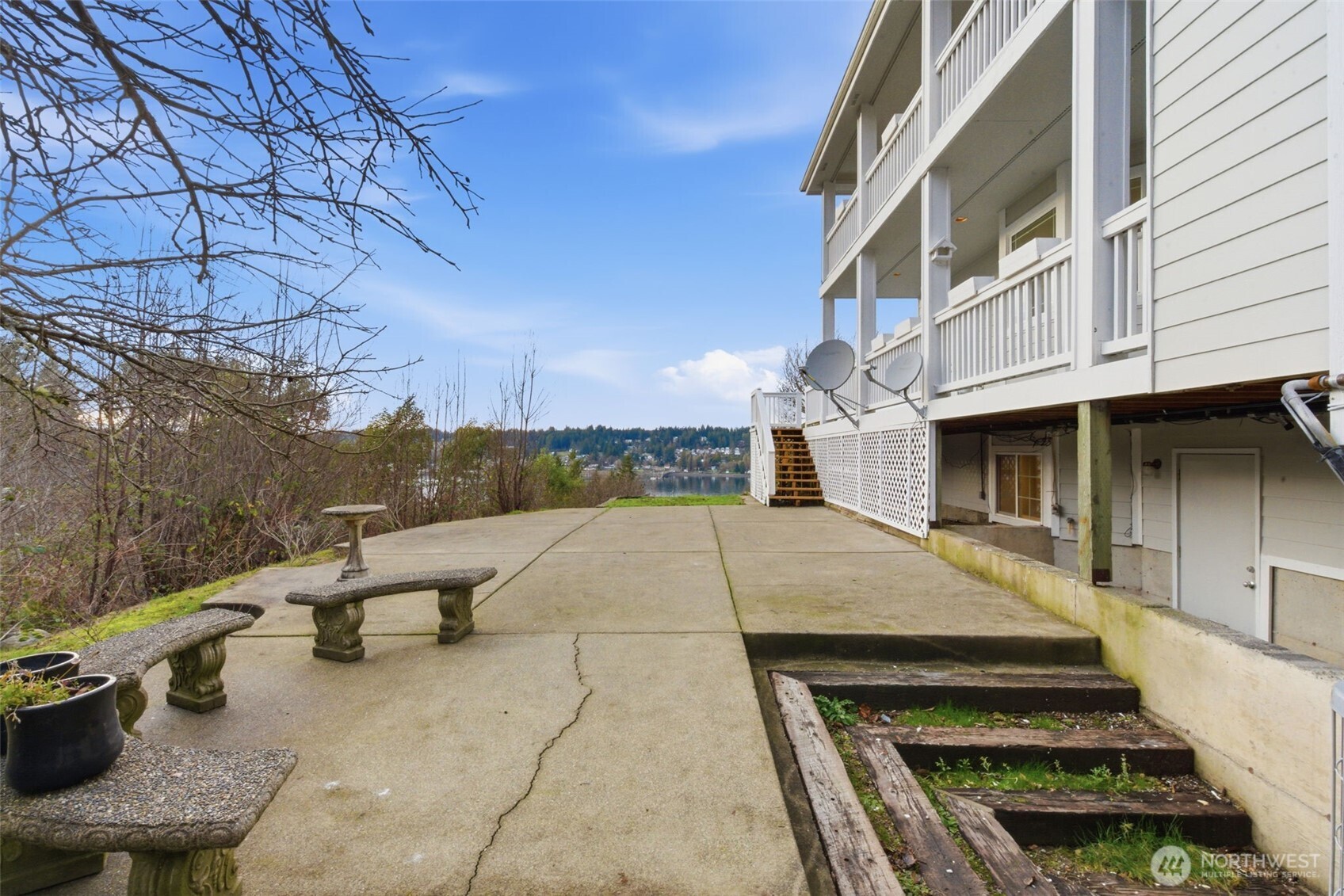 457 E Victor Road , Belfair, WA 98528