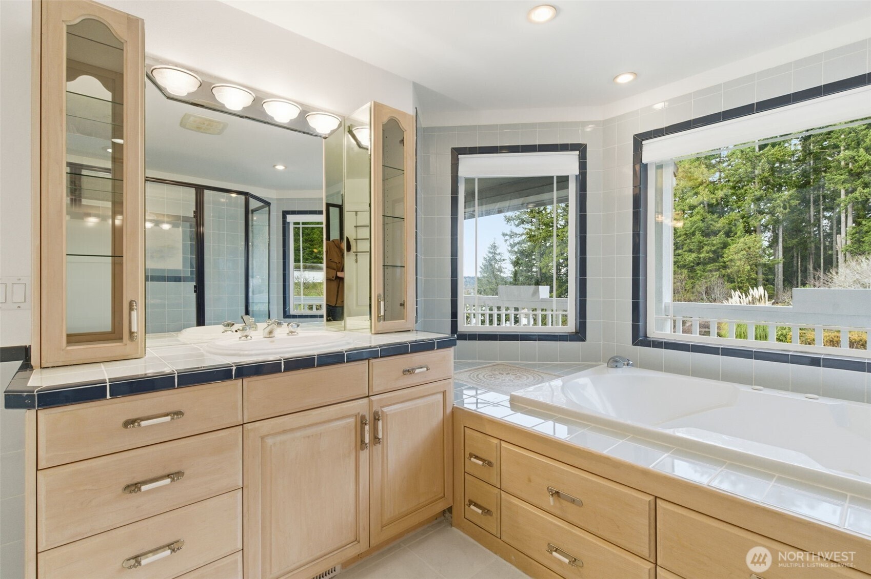 457 E Victor Road , Belfair, WA 98528