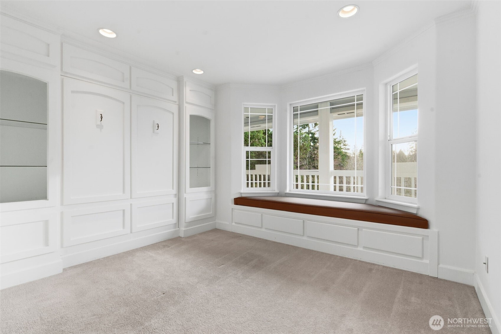 457 E Victor Road , Belfair, WA 98528