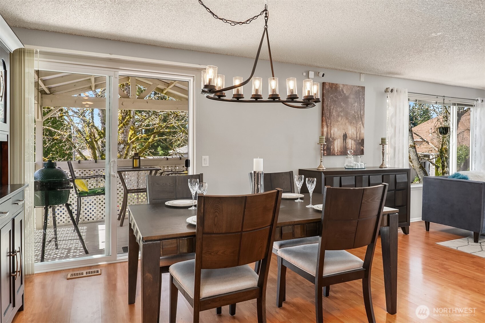 4930 189th Street SW, Lynnwood, WA 98036