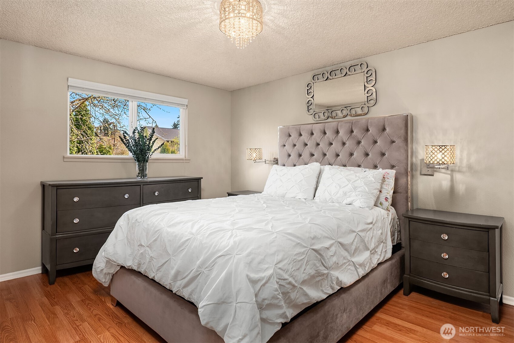 4930 189th Street SW, Lynnwood, WA 98036