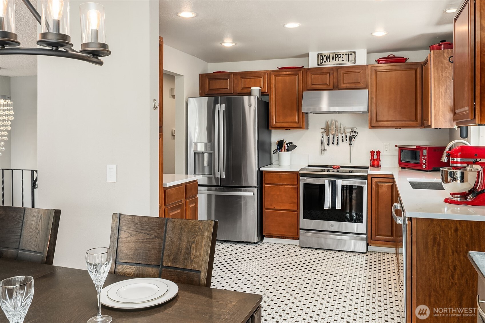 4930 189th Street SW, Lynnwood, WA 98036