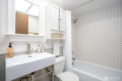 5501 NW Glenn Firs Lane , Silverdale, WA 98383 - Photo 20