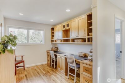 2008 121st Avenue SE, Bellevue, WA 98005 - Photo 13
