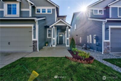 2422 200 Street Ct E, Spanaway, WA 98387 - Photo 3