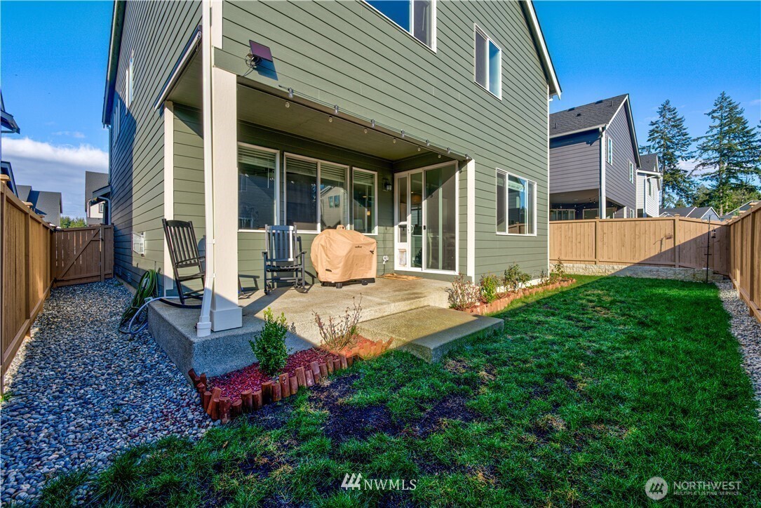 2422 200 Street Ct E, Spanaway, WA 98387