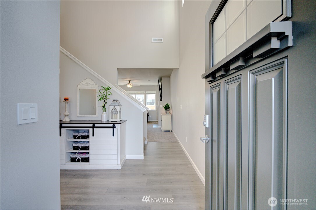 2422 200 Street Ct E, Spanaway, WA 98387