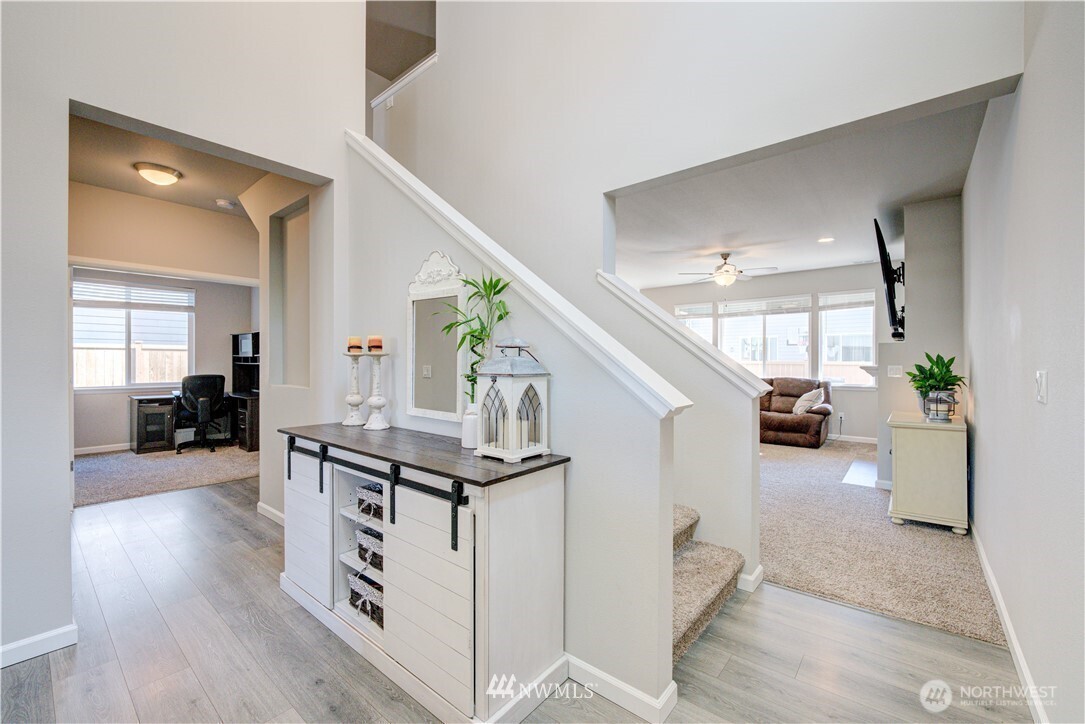 2422 200 Street Ct E, Spanaway, WA 98387