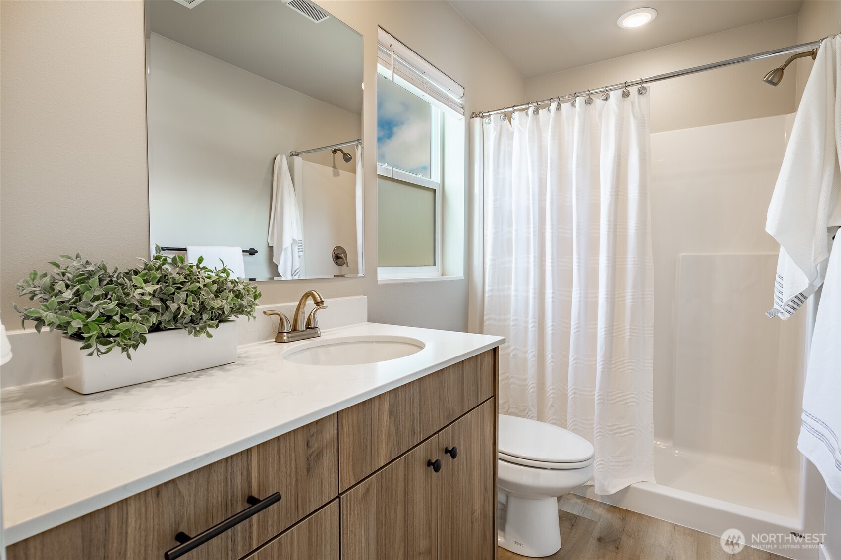 2966 Sweet Gum Loop , Blaine, WA 98230