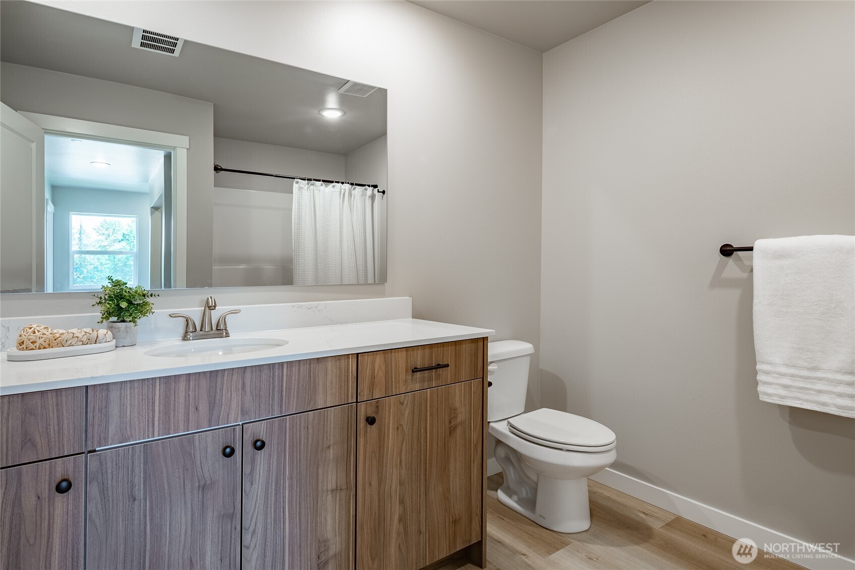 2966 Sweet Gum Loop , Blaine, WA 98230