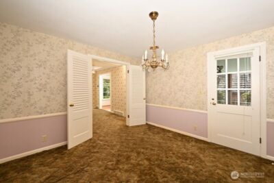 3227 Magnolia Boulevard W, Seattle, WA 98199 - Photo 14