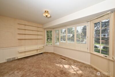 3227 Magnolia Boulevard W, Seattle, WA 98199 - Photo 21