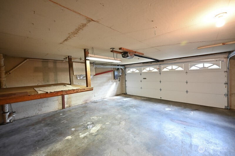 3227 Magnolia Boulevard W, Seattle, WA 98199