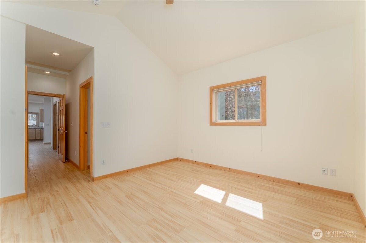 1606 S Lakeshore Road , Chelan, WA 98816