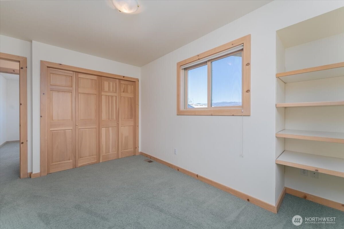 1606 S Lakeshore Road , Chelan, WA 98816