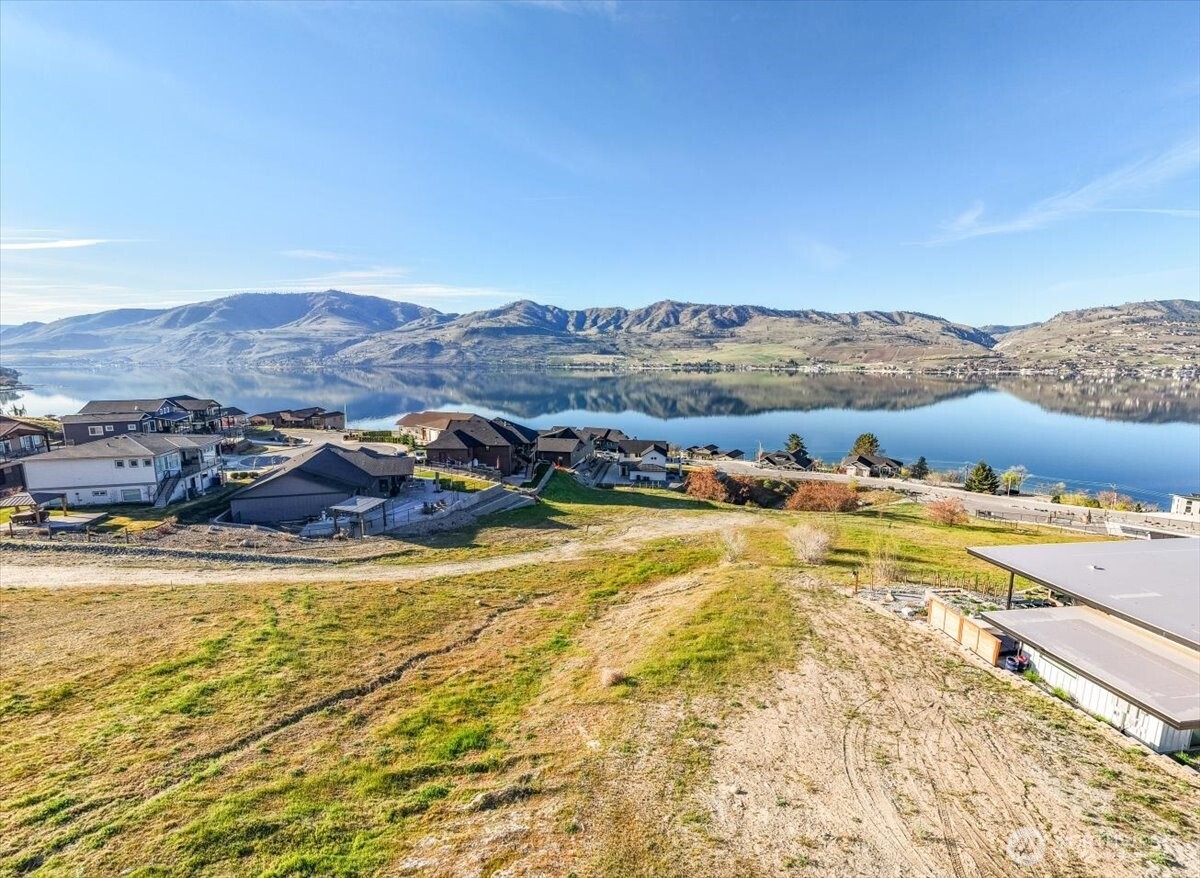256 Apple Avenue , Chelan, WA 98816
