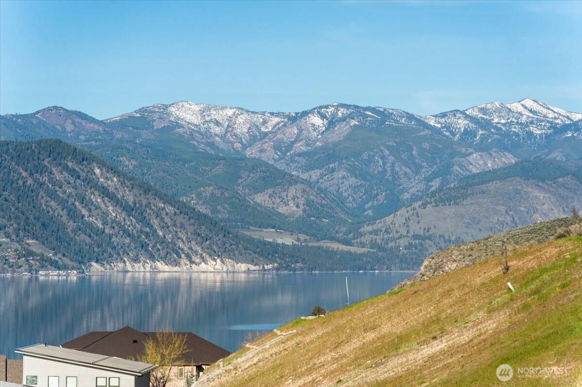 256 Apple Avenue , Chelan, WA 98816