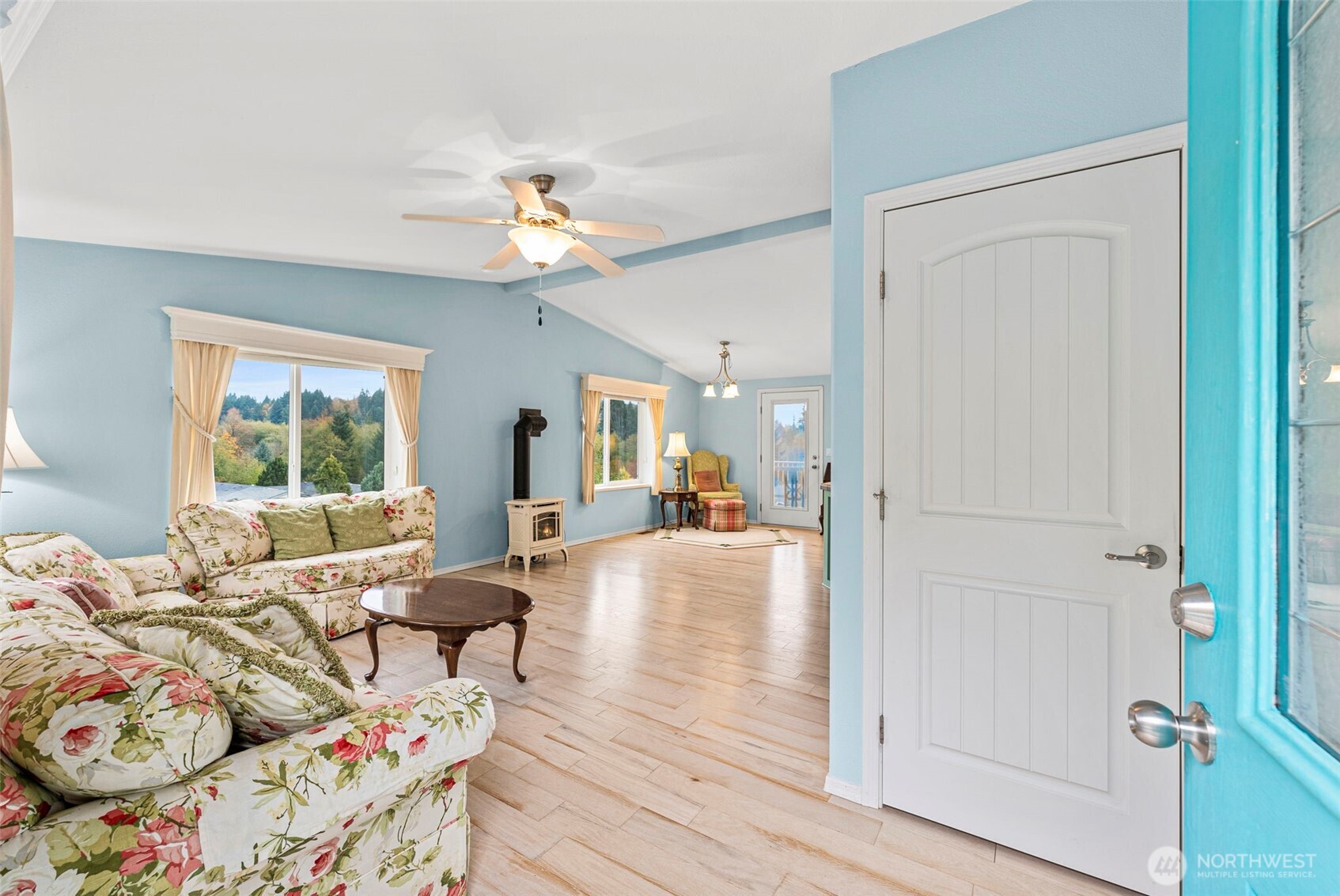 2322 44th Lane SW, Tumwater, WA 98512