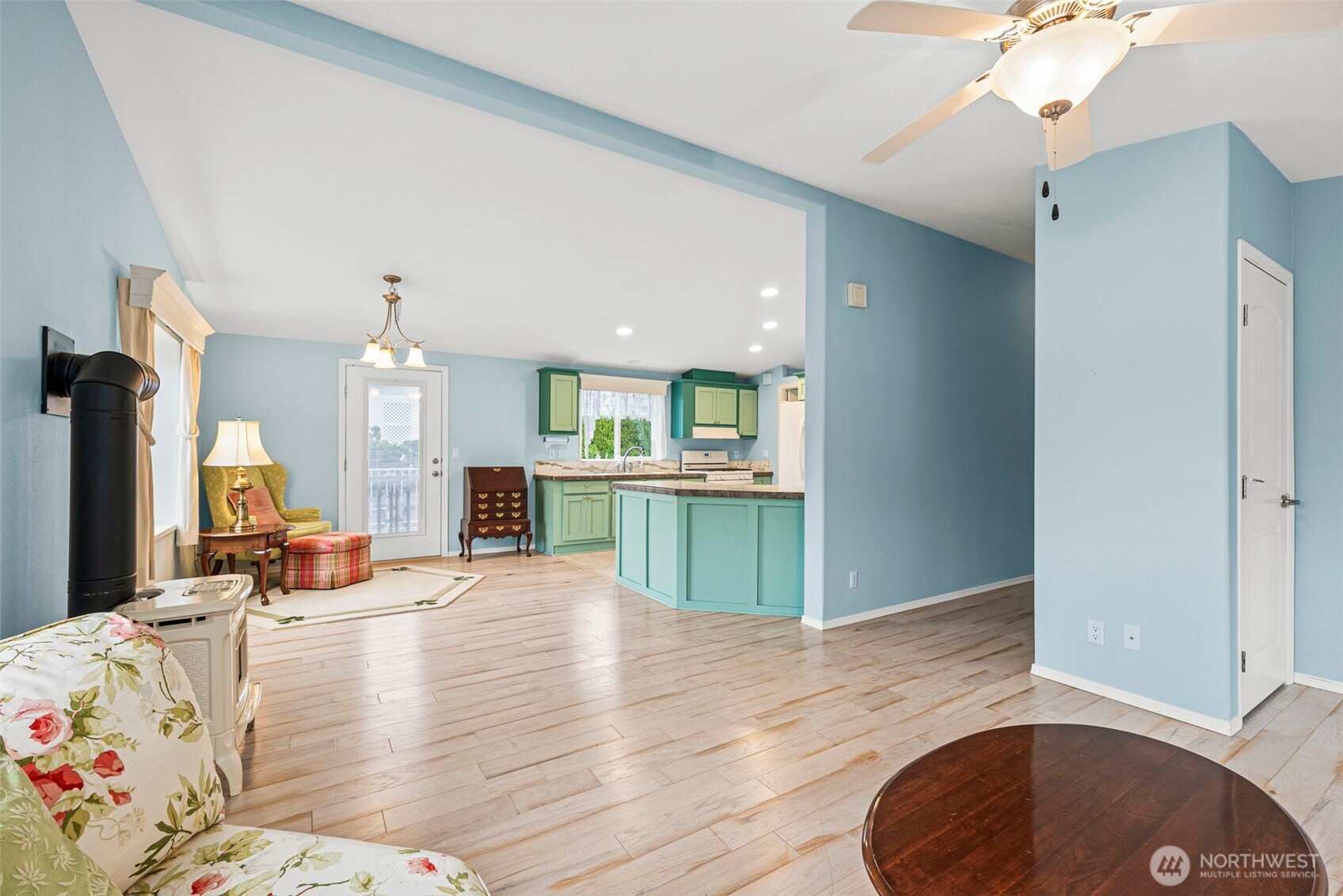 2322 44th Lane SW, Tumwater, WA 98512