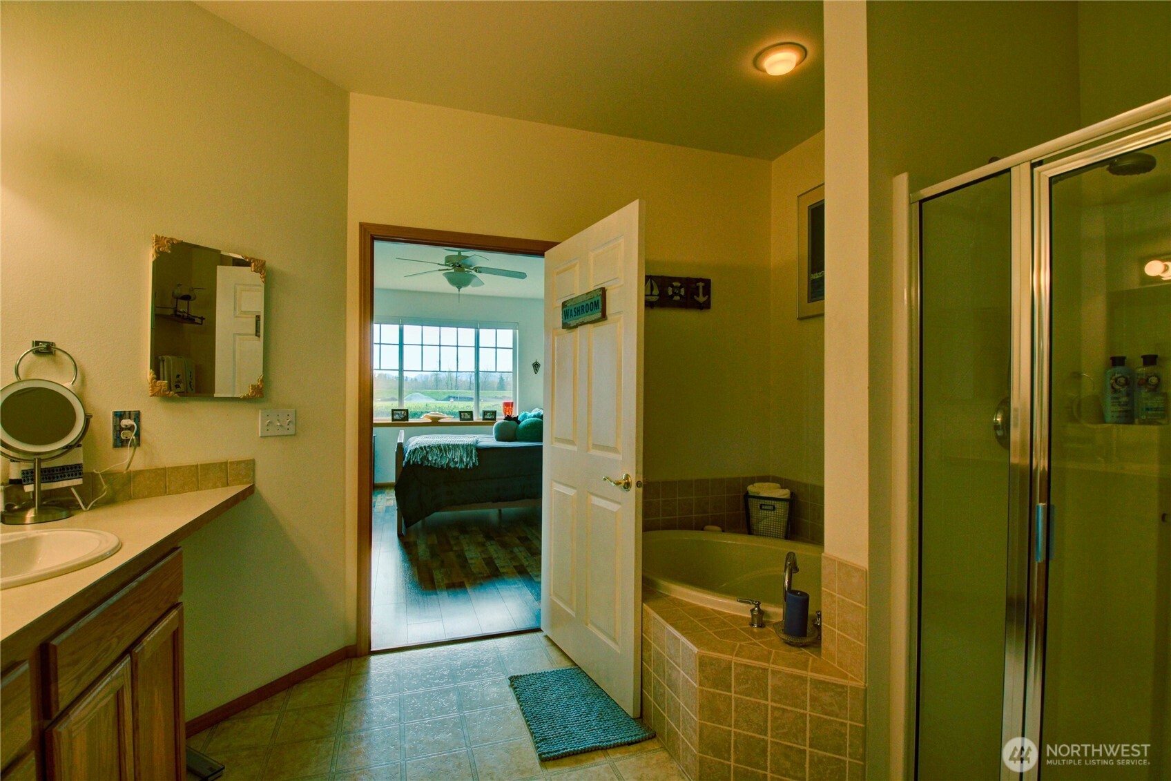 1164 decatur , Burlington, WA 98233