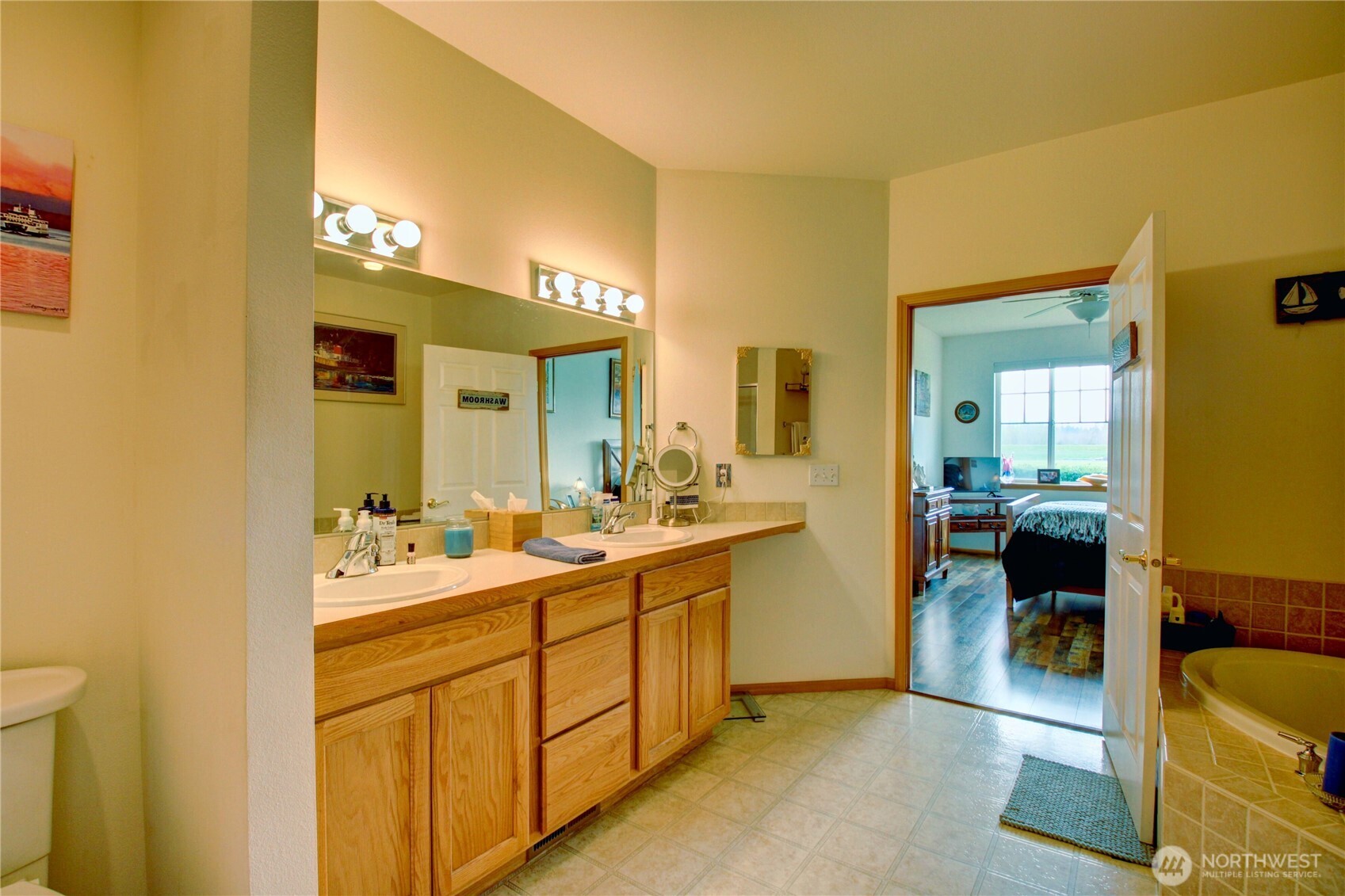 1164 decatur , Burlington, WA 98233