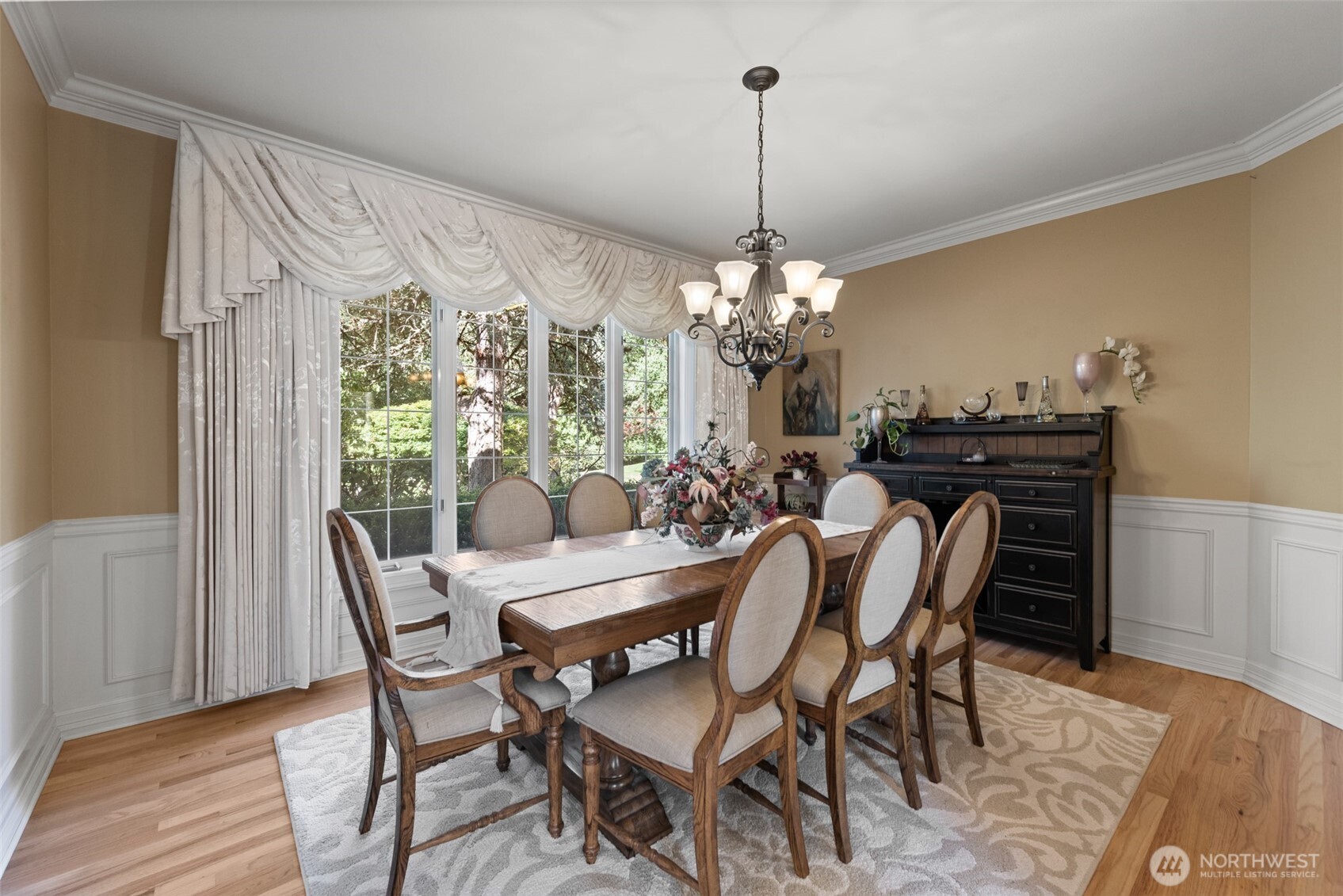 7214 204th Drive NE, Redmond, WA 98053