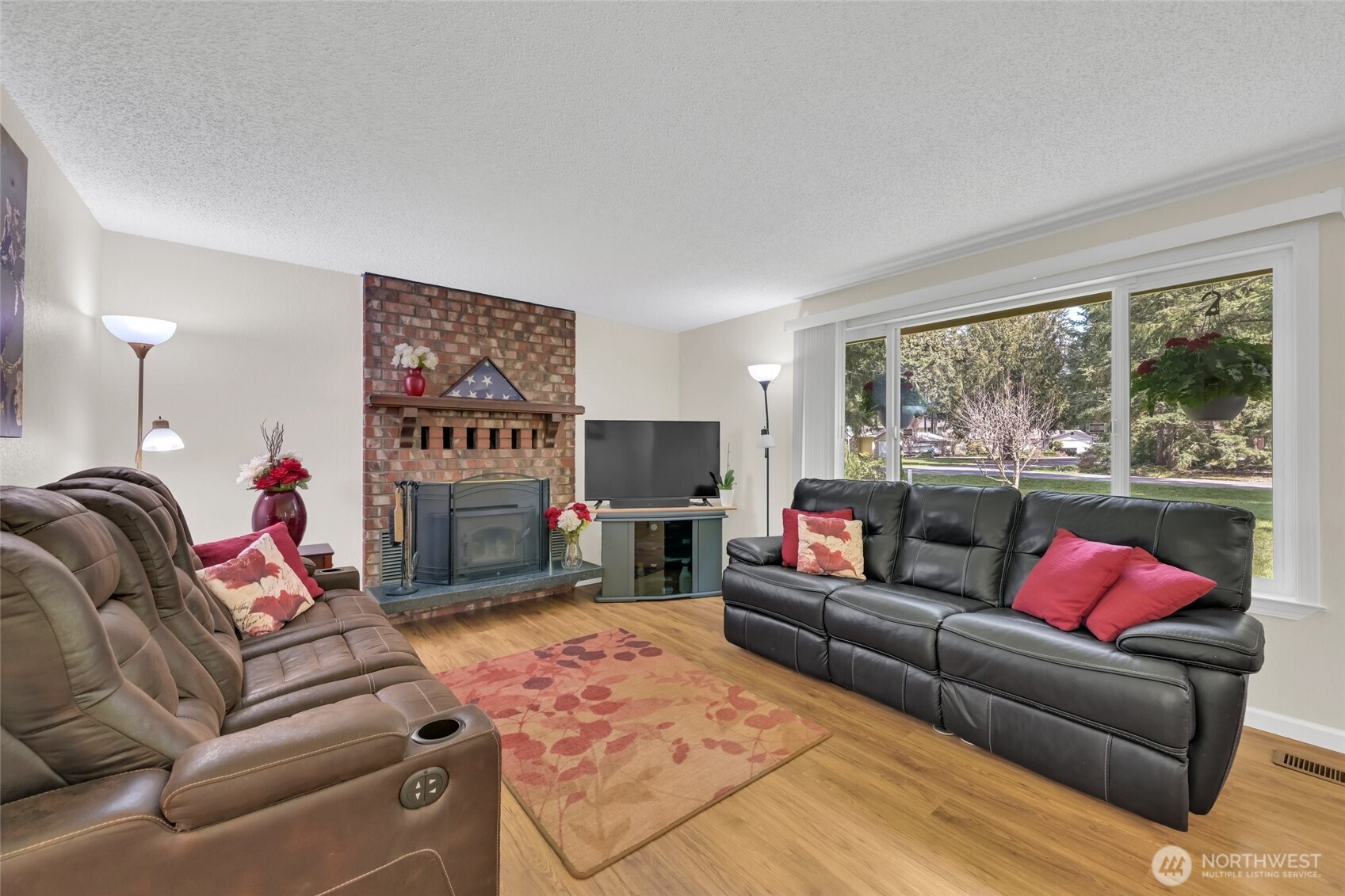 3445 Eagle Drive NE, Olympia, WA 98516