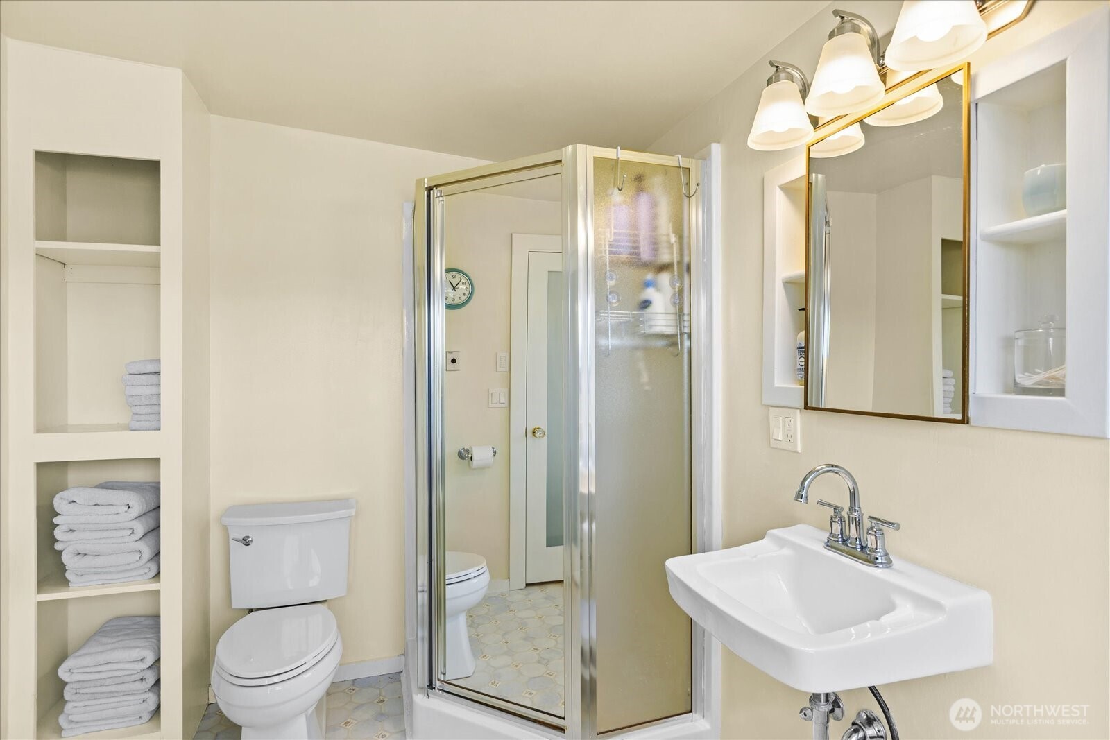 426 Union Avenue , Snohomish, WA 98290