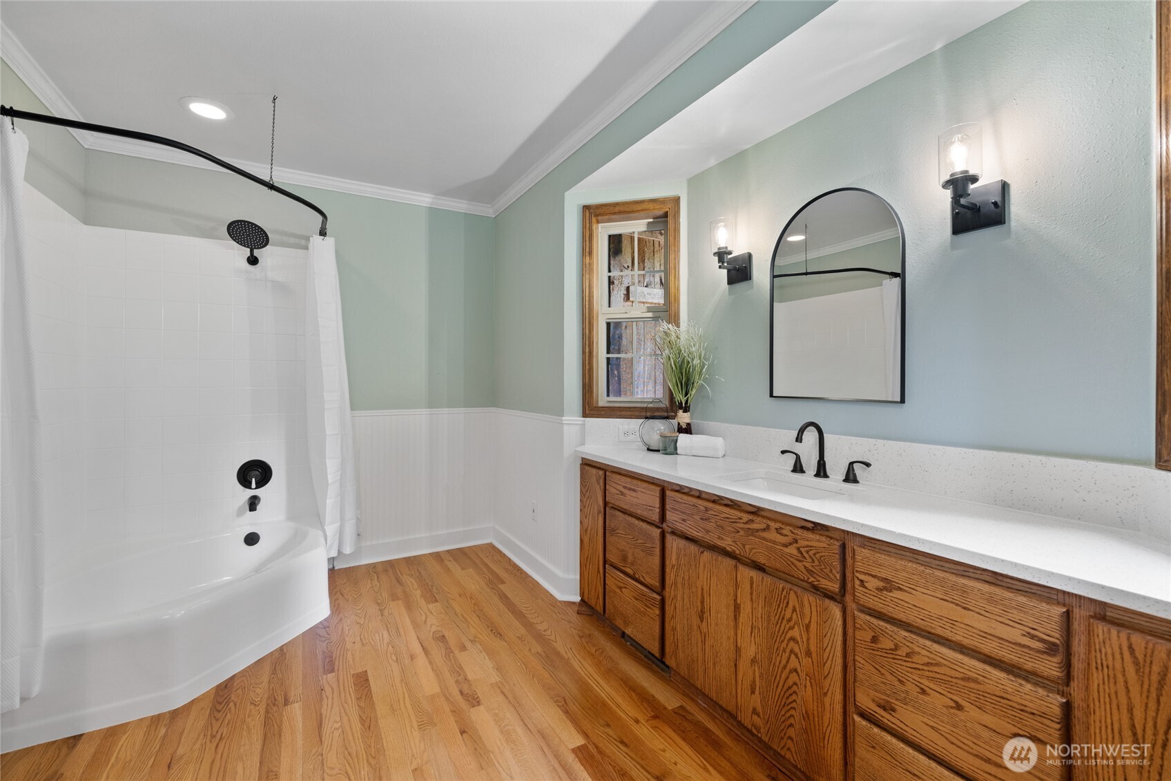 35414 87th Avenue E, Eatonville, WA 98328